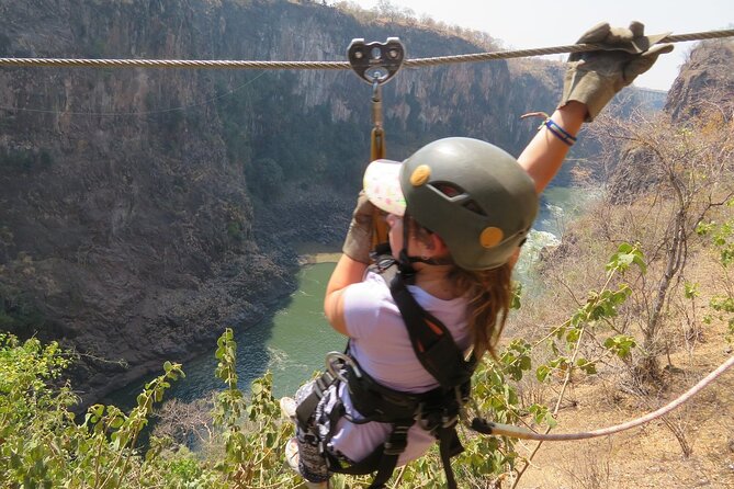 Victoria Falls Canopy Tour (Zimbabwe) - What to wear and what to carry