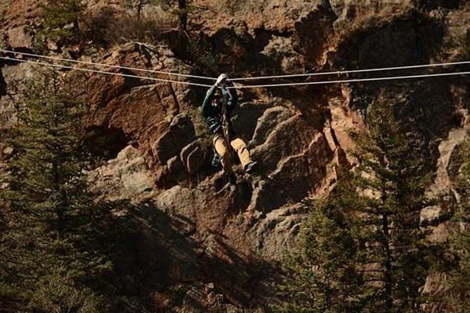 Woods Course Zipline Tour in Seven Falls - Who will enjoy this course most?