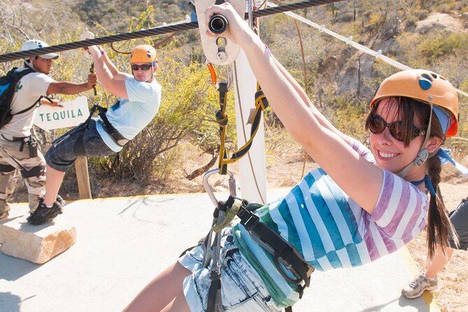 Zipline Extreme at Canopy Costa Azul: suspension bridge, rappel and ziplines - The 180-foot rappel is the serious moment