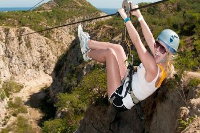Ziplines and Rappelling at Costa Azul - What the First Zipline Runs Feel Like
